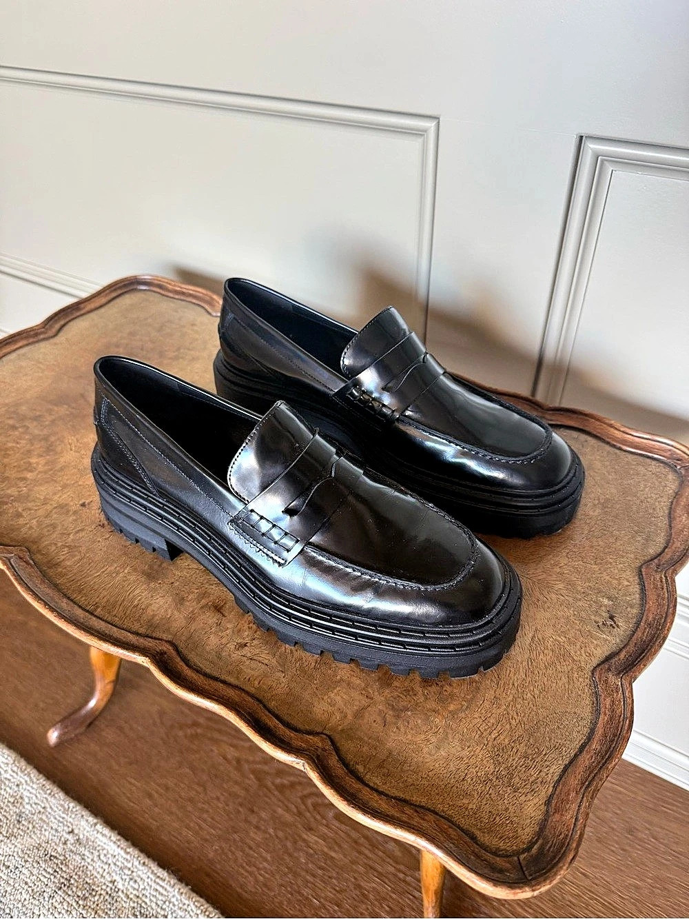 Massimo Dutti Track Sole Chunky Leather Penny Loafers, Black